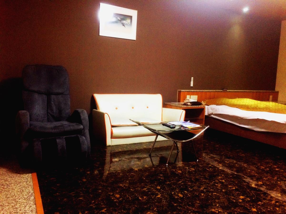 أوساكا Hotel One Love (Adults Only) المظهر الخارجي الصورة