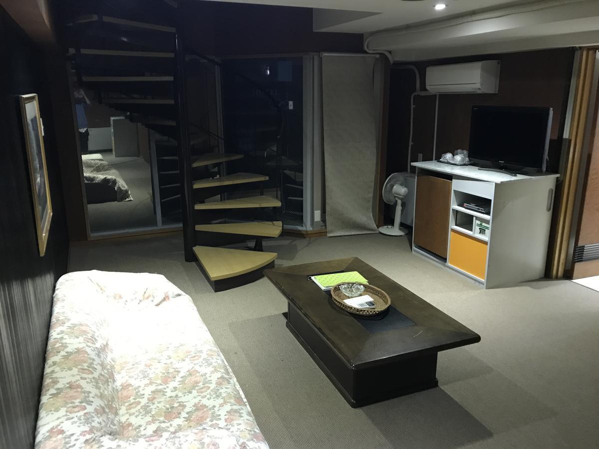 أوساكا Hotel One Love (Adults Only) المظهر الخارجي الصورة